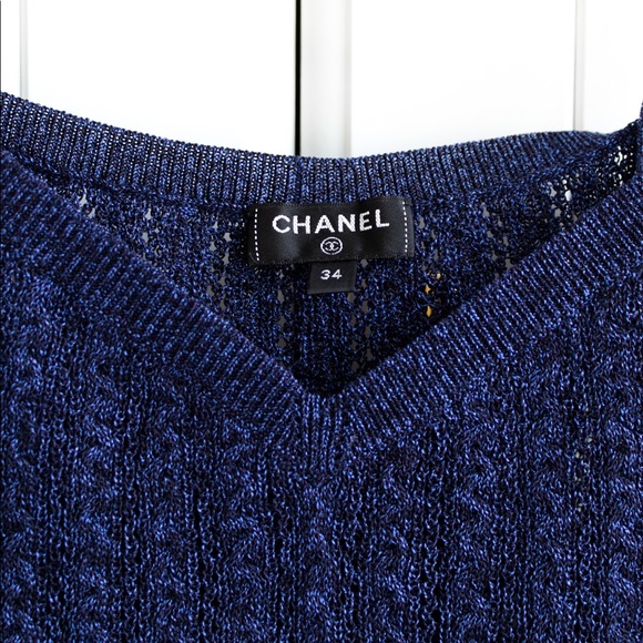 Chanel Spring 2021 Pre-Collection Navy Blue Crystal CC Logo 21P 21S Crop Top - Picture 7 of 9